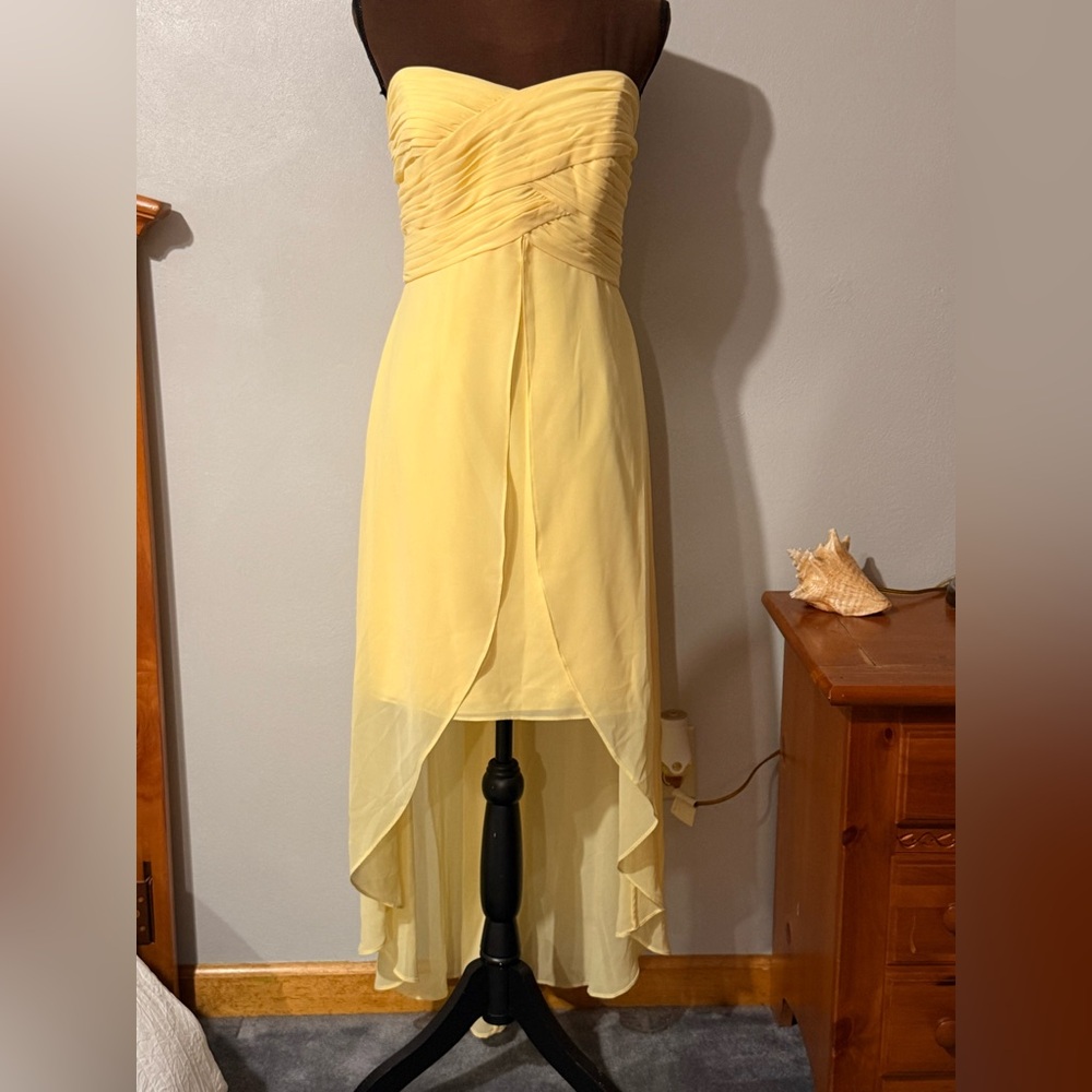 Elegant David’s Bridal Yellow Strapless Dress